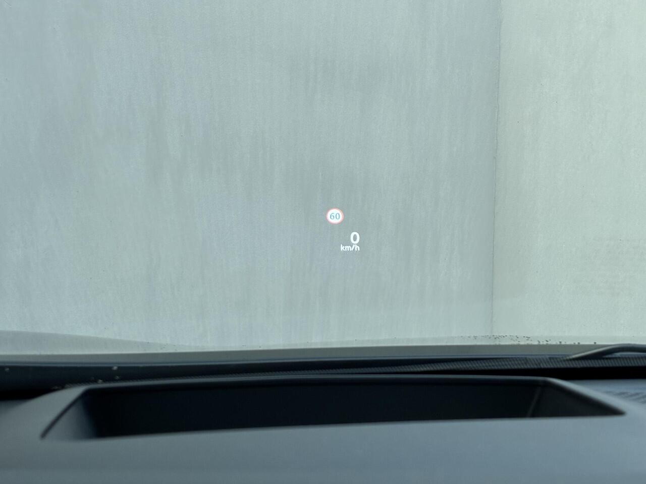 Nissan X-TRAIL 1.5 e-4orce Tekna 4WD / Adaptief Cruise Control / Stoel & Stuurverwarming / Voorruitverwarming / Elektrische Stoelen met Geheugen / Elektrische Achterklep / All Season Banden / Navigatie / 360 Graden Camera / Achterbank Verwarming / Apple Carplay & Androi