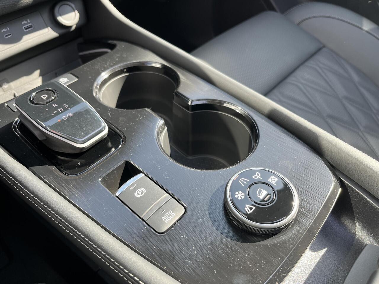 Nissan X-TRAIL 1.5 e-Power Tekna Plus 4WD 7P 4WD 7 Persoons Trekgewicht 1650 KG