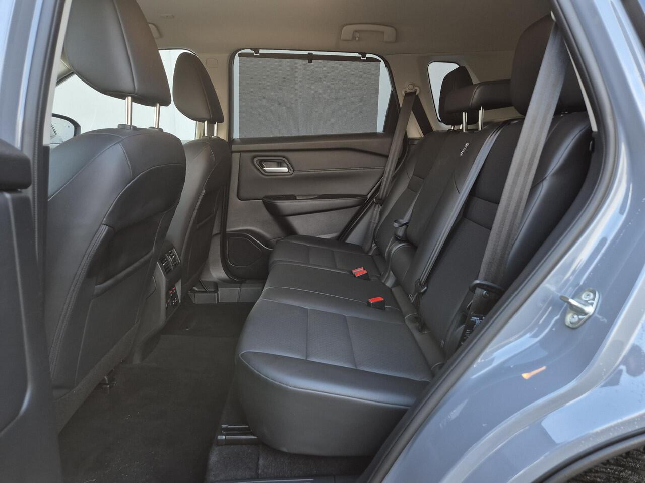 Nissan X-TRAIL 1.5 MHEV 163pk N-Connecta Automaat / Fabrieksgarantie tot 28-04-2028 / Trekgewicht 2000 kg / Allseason banden / HUD / Elektrische achterklep / Stuur-, Stoel en Achterbank verwarming / Rondomzicht camera /