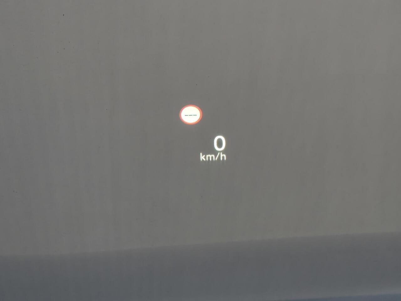 Nissan X-TRAIL 1.5 MHEV 163pk Tekna Automaat / Fabrieksgarantie tot 28-04-2028 / Trekgewicht 2000 kg / Allseason banden / HUD / Elektrische achterklep / Stuur-, Stoel en Achterbank verwarming / Rondomzicht camera /