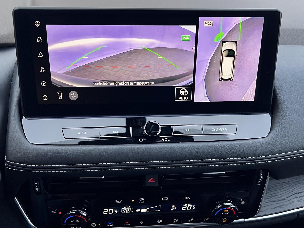 Nissan X-TRAIL 1.5 e-Power Tekna Automaat / Fabrieksgarantie tot 03-2028 < 100.000km / Leder / Panorama schuifdak / Elektrische stoelen en klep / Stuur-, stoel- & achterbankverwarming / Navi / HUD / Camera 360° / LM 19" wielen + All Season banden /