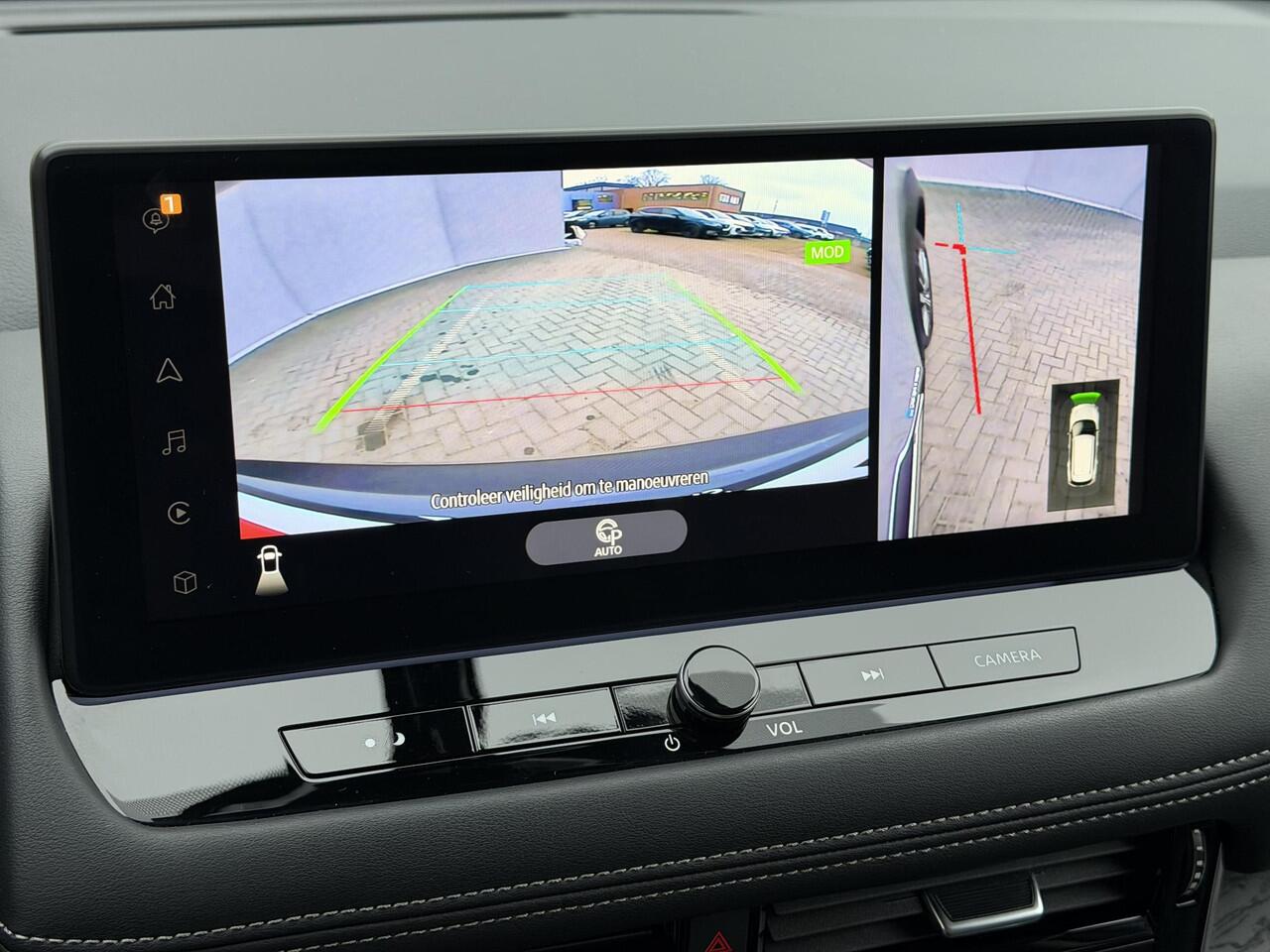 Nissan X-TRAIL 1.5 e-Power Tekna / Fabrieksgarantie tot 3-2028 / Dealer Onderhouden / HUD / 360 Camera / Lederen Bekleding / Adaptieve Cruise / Elektr. Stoelen + Memory / Elektr. Achterklep / Dodehoek Detectie / DAB / LED /