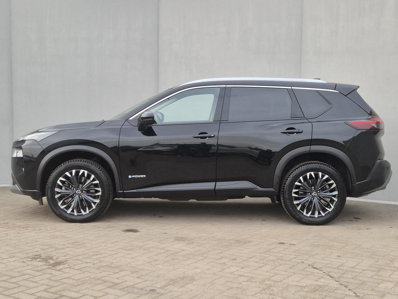 Nissan X-TRAIL 1.5 e-Power Tekna Automaat / Fabrieksgarantie tot 05-2028<100.000 / Dealer onderhouden / All Season banden / Head Up Display / Adaptief cruise control / Stuur-, Stoel & Achterbank verwarming / Elektrische achterklep /