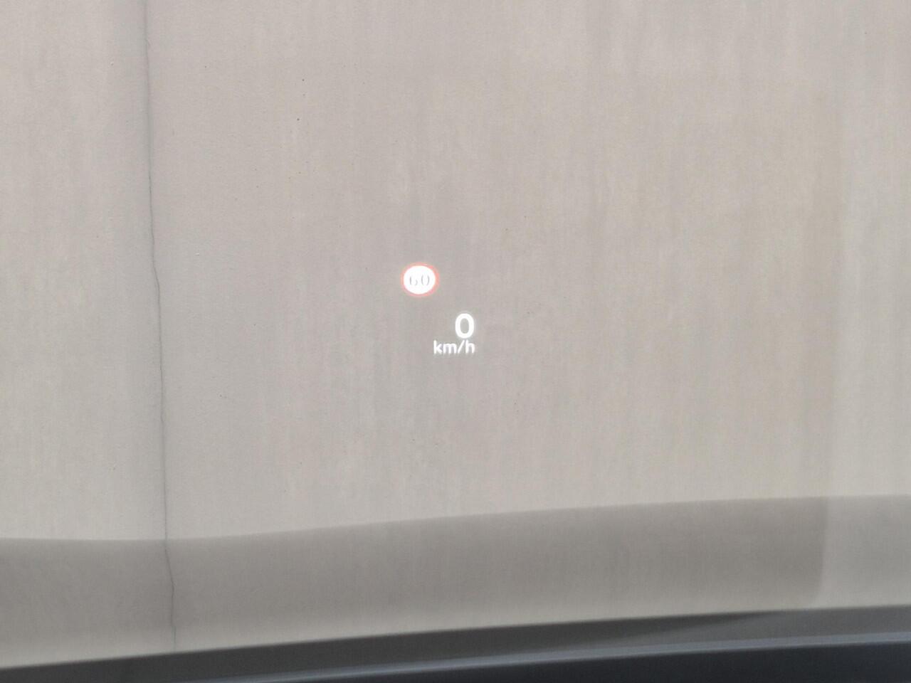 Nissan X-TRAIL 1.5 e-Power Tekna Automaat / Fabrieksgarantie tot 05-2028<100.000 / Dealer onderhouden / All Season banden / Head Up Display / Adaptief cruise control / Stuur-, Stoel & Achterbank verwarming / Elektrische achterklep /