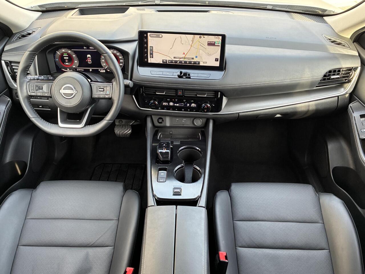Nissan X-TRAIL 1.5 e-Power Tekna / Fabrieksgarantie t/m 05-2028 / Apple Carplay/Android Auto / Adaptieve Cruise Control / Stoel-/Stuur-/Voorruitverwarming / Elektrische Achterklep / All-Season banden / Navigatie / Achteruitrijcamera /