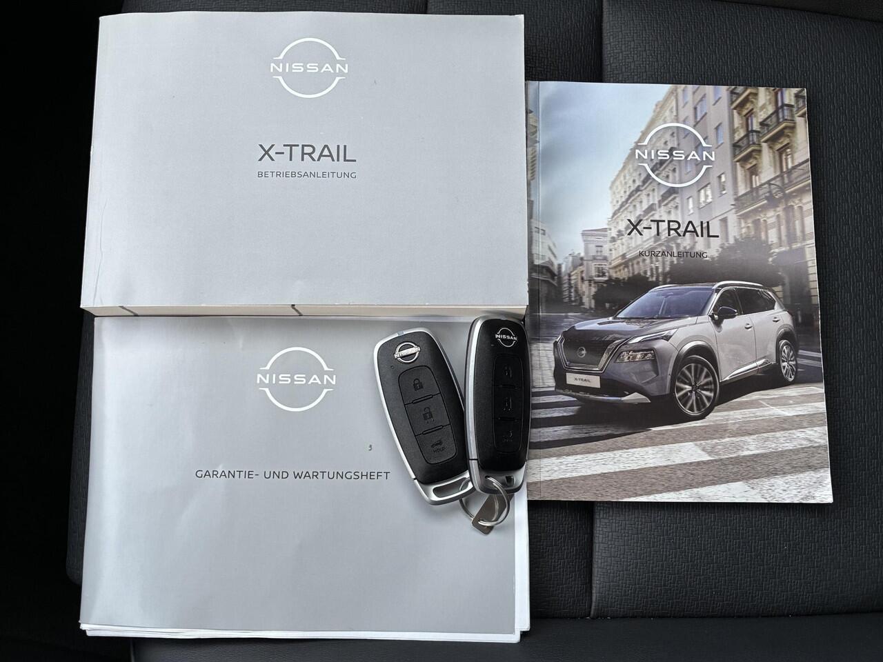 Nissan X-TRAIL 1.5 e-Power Tekna / Fabrieksgarantie t/m 05-2028 / Apple Carplay/Android Auto / Adaptieve Cruise Control / Stoel-/Stuur-/Voorruitverwarming / Elektrische Achterklep / All-Season banden / Navigatie / Achteruitrijcamera /