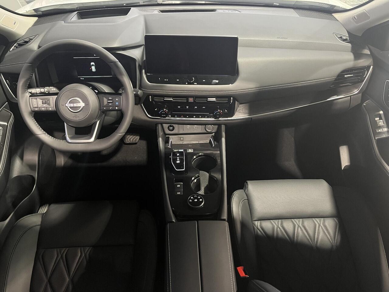 Nissan X-TRAIL 1.5 e-4orce Tekna 4WD / ¤4.000,- Nissan Voorraadvoordeel! / Nieuw uit Voorraad Leverbaar / 1800 KG Trekgewicht / Glazen schuif- en kanteldak / Apple Carplay & Android Auto / Stoelverwarming Voor & Achter / Bose Audio / Elektrische Stoelen Met Geheugenfunc