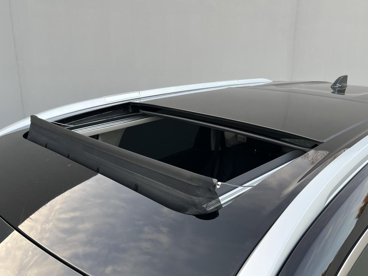 Nissan X-TRAIL 1.5 e-4orce Tekna 4WD / ¤4.000,- Nissan Voorraadvoordeel! / Nieuw uit Voorraad Leverbaar / 1800 KG Trekgewicht / Glazen schuif- en kanteldak / Apple Carplay & Android Auto / Stoelverwarming Voor & Achter / Bose Audio / Elektrische Stoelen Met Geheugenfunc