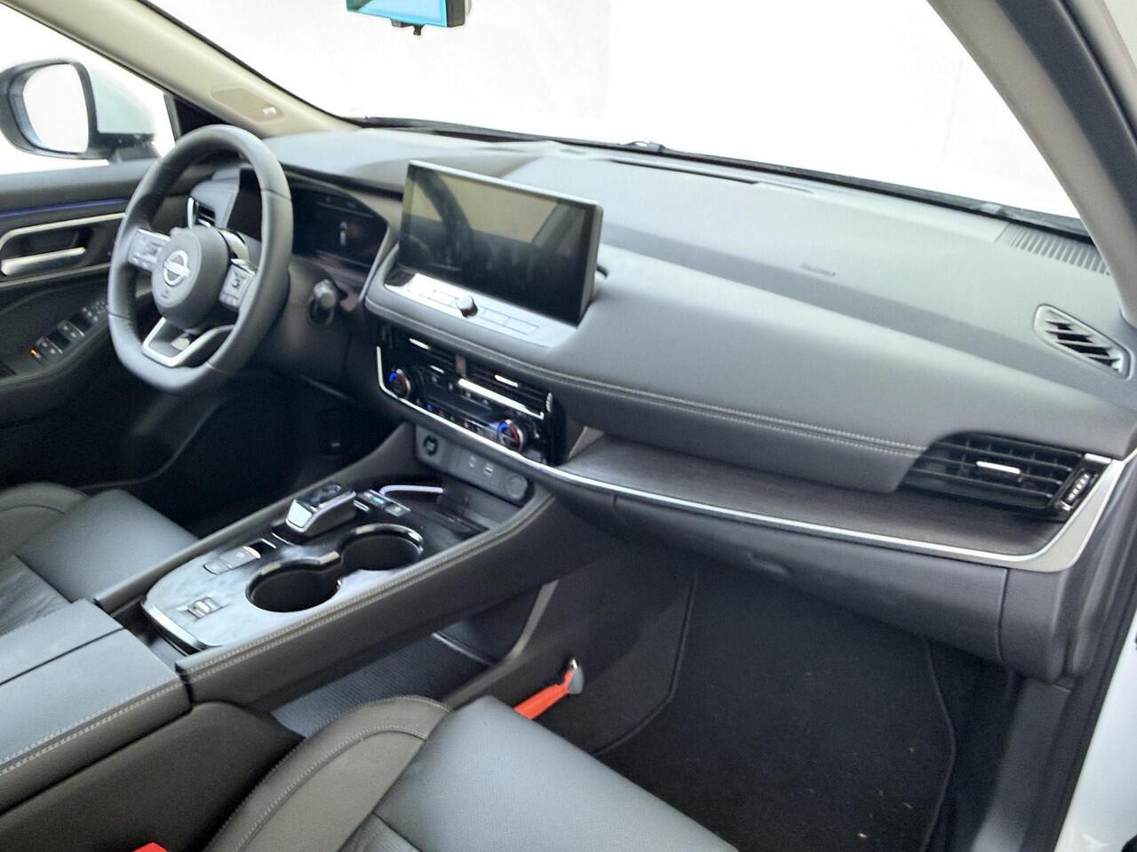 Nissan X-TRAIL 1.5 e-Power Tekna Plus | Head-Up Display | Panoramadak | Apple CarPlay & Android Auto |