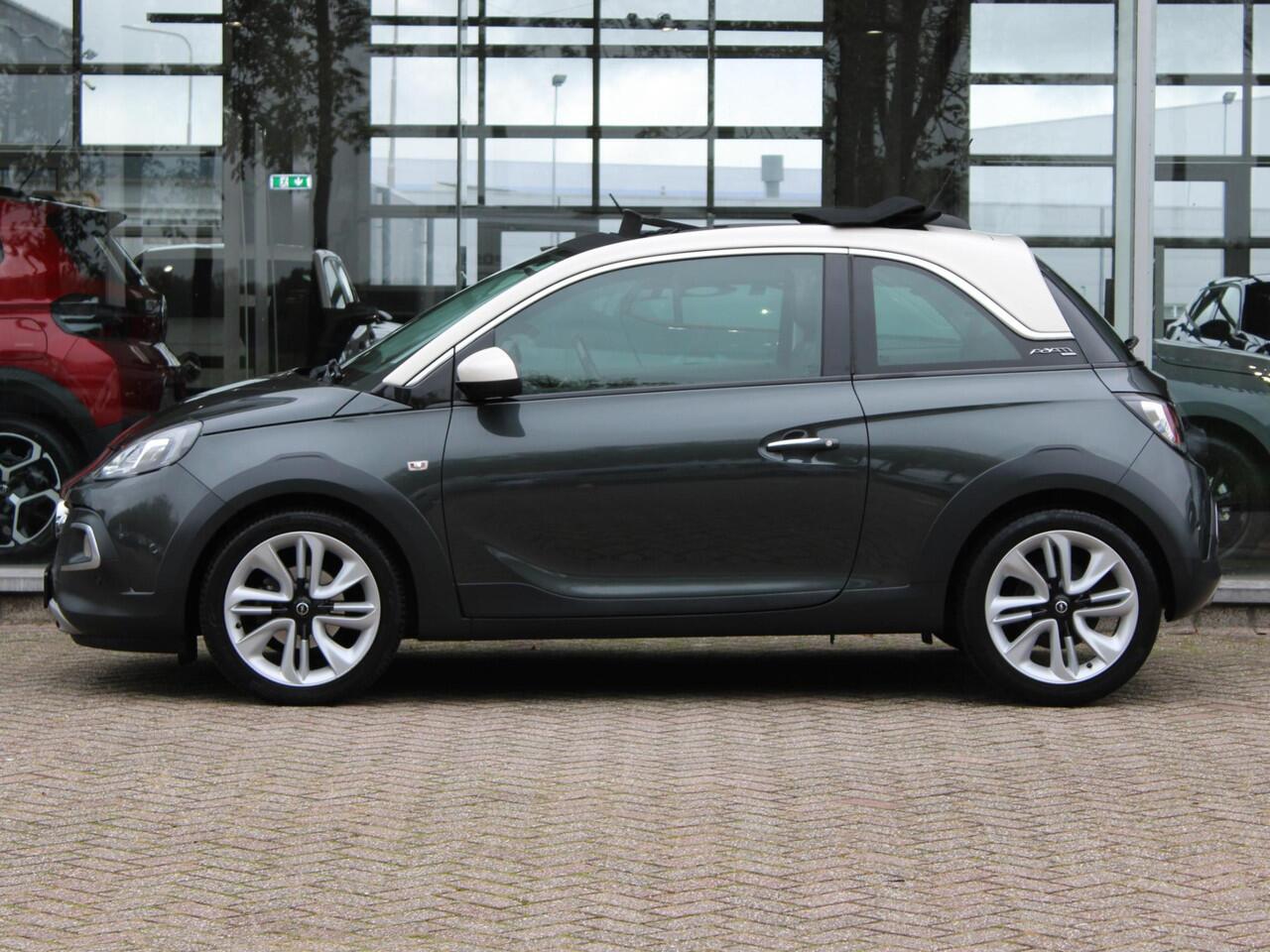 Opel ADAM 1.0 Turbo Rocks Online Edition | Open dak / Camera / Climate / Stoelverw.