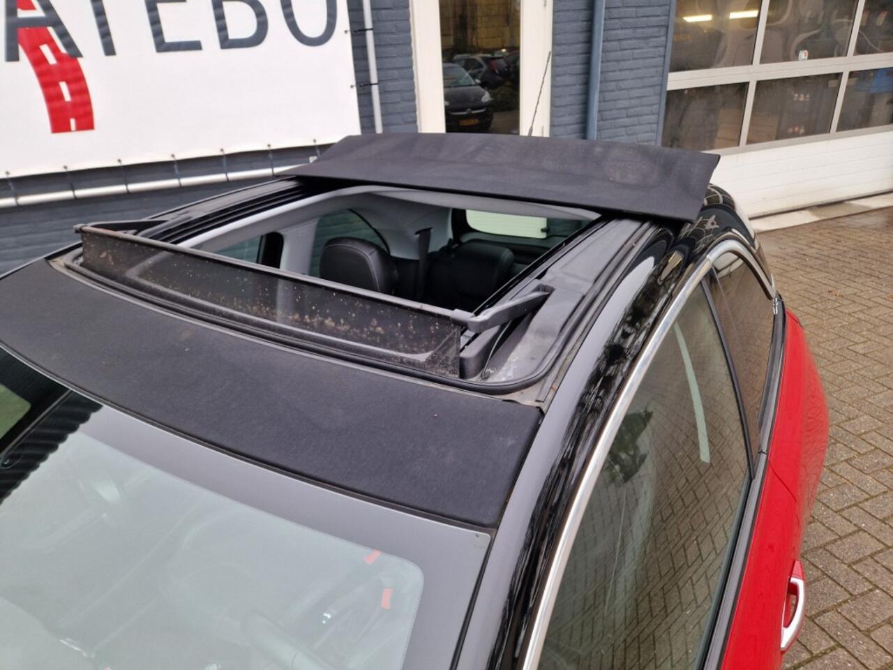 Opel ADAM 1.4i GLAM Favorit Cabriotop Sport Leder Apple car Cruise LM16Black AV.