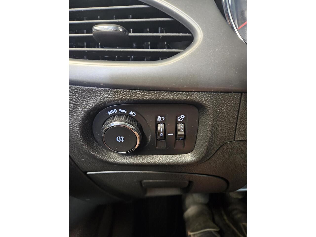 Opel ASTRA Sports Tourer 1.0 Online Edition