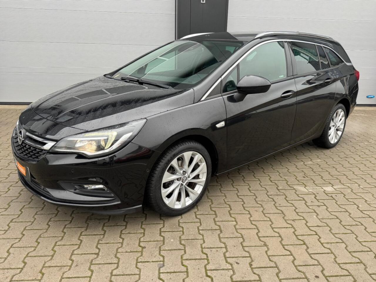 Opel ASTRA 1.4 INNOVATION / Automaat / 93162 km / Historie aanwezig.
