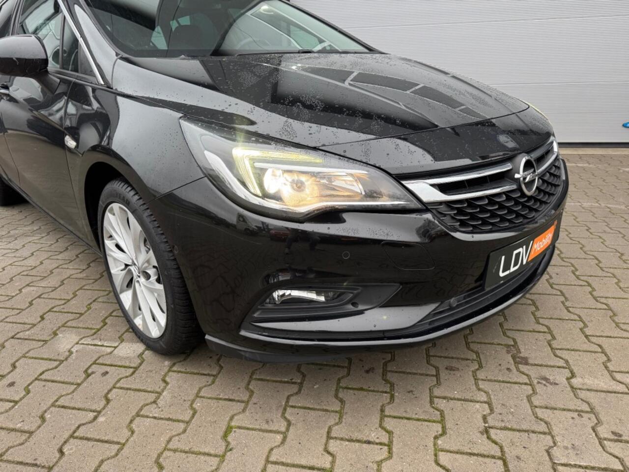 Opel ASTRA 1.4 INNOVATION / Automaat / 93162 km / Historie aanwezig.