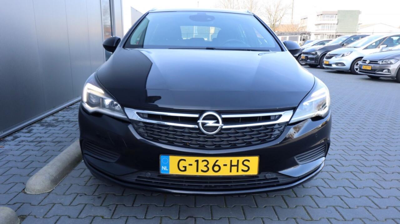 Opel ASTRA 1.4 T. Business | Comfort stoelen | Opel Link | Led | Media