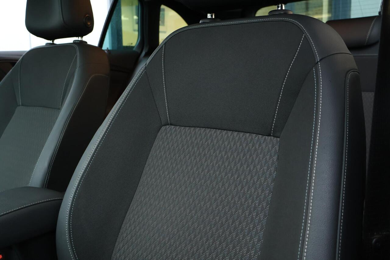 Opel ASTRA Sports Tourer 1.4 Turbo Innovation / Schuifdak / Camera