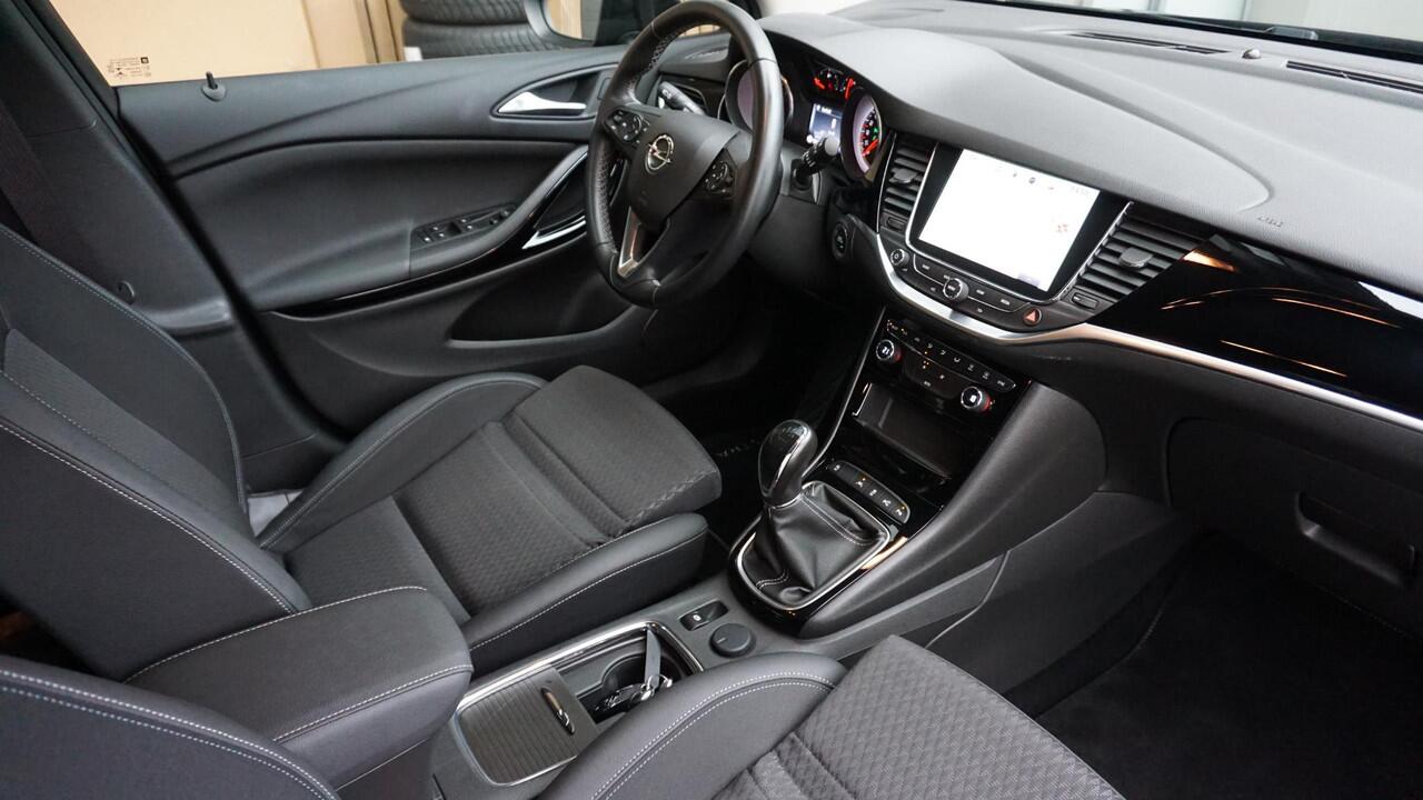 Opel ASTRA 1.6 Turbo 200pk 5Drs Innovation LED Navi Afn.Trekhaak 17inch LM Sportstoelen A-Camera Keyless 1e Eigenaar *NL auto* 63428km!