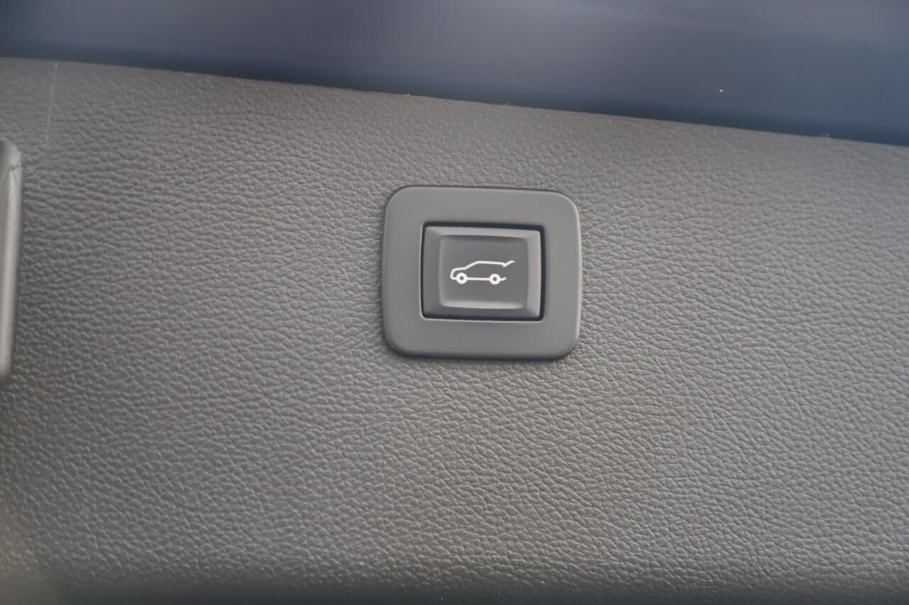 Opel ASTRA Sports Tourer 1.0 Turbo Business Executive 105PK 16 inch LMV Climate Cruise Control Sportstoelen Navigatie Carplay Android Elektrische Achterklep