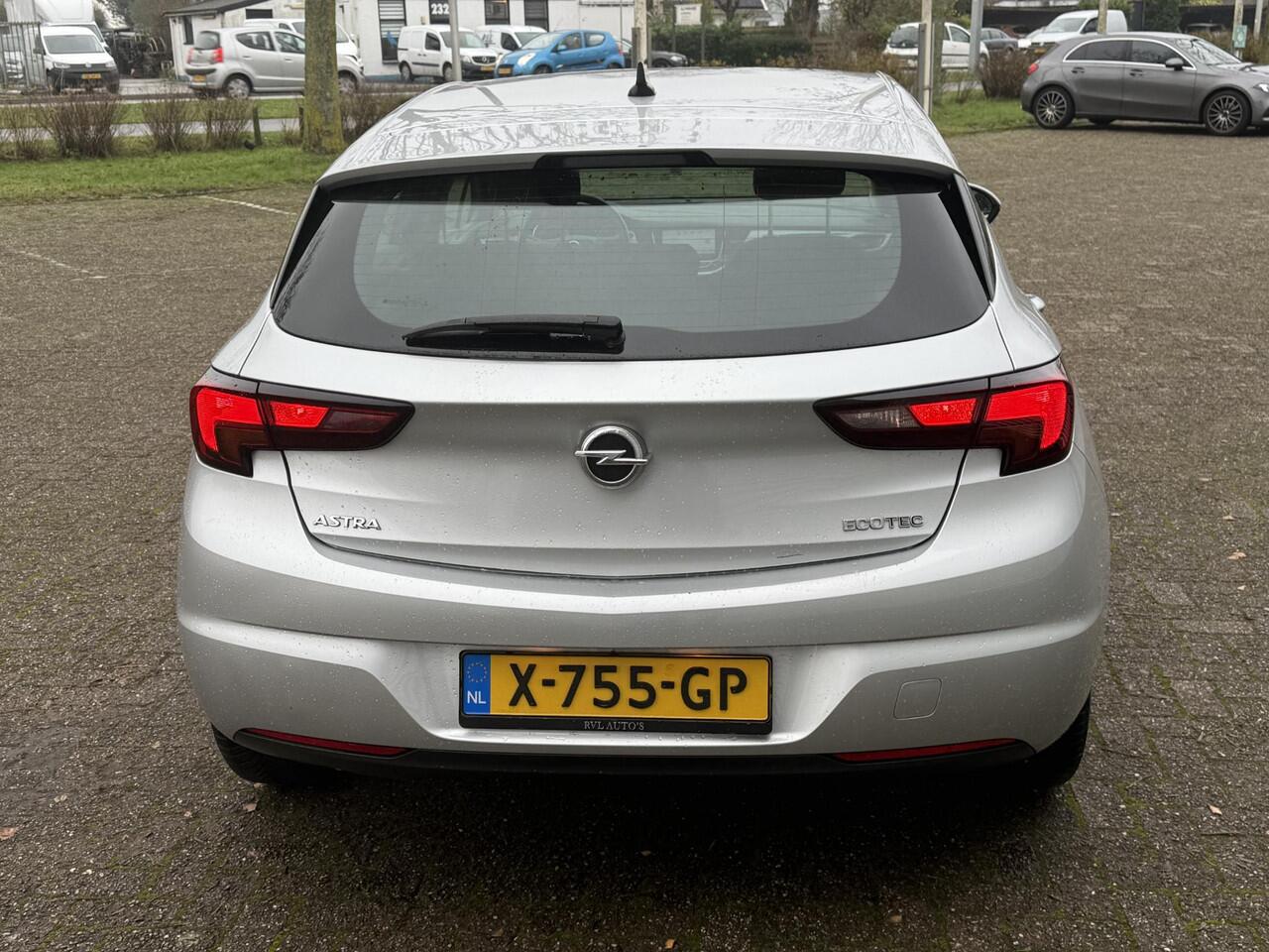 Opel ASTRA 1.0 Turbo 120 Jaar Edition , AIRCO, NAVI, CRUISE CONTROLE, CARPLAY, NETTE EN GOEDRIJDENDE ASTRA MET VEEL OPTIES, LEDEREN STUURWIEL MULTI FUNCTIONEEL