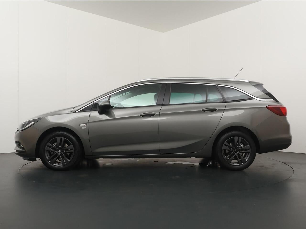 Opel ASTRA Sports Tourer 1.0 Turbo 120 Jaar Edition - Navigatie - Trekhaak - Climate Controle