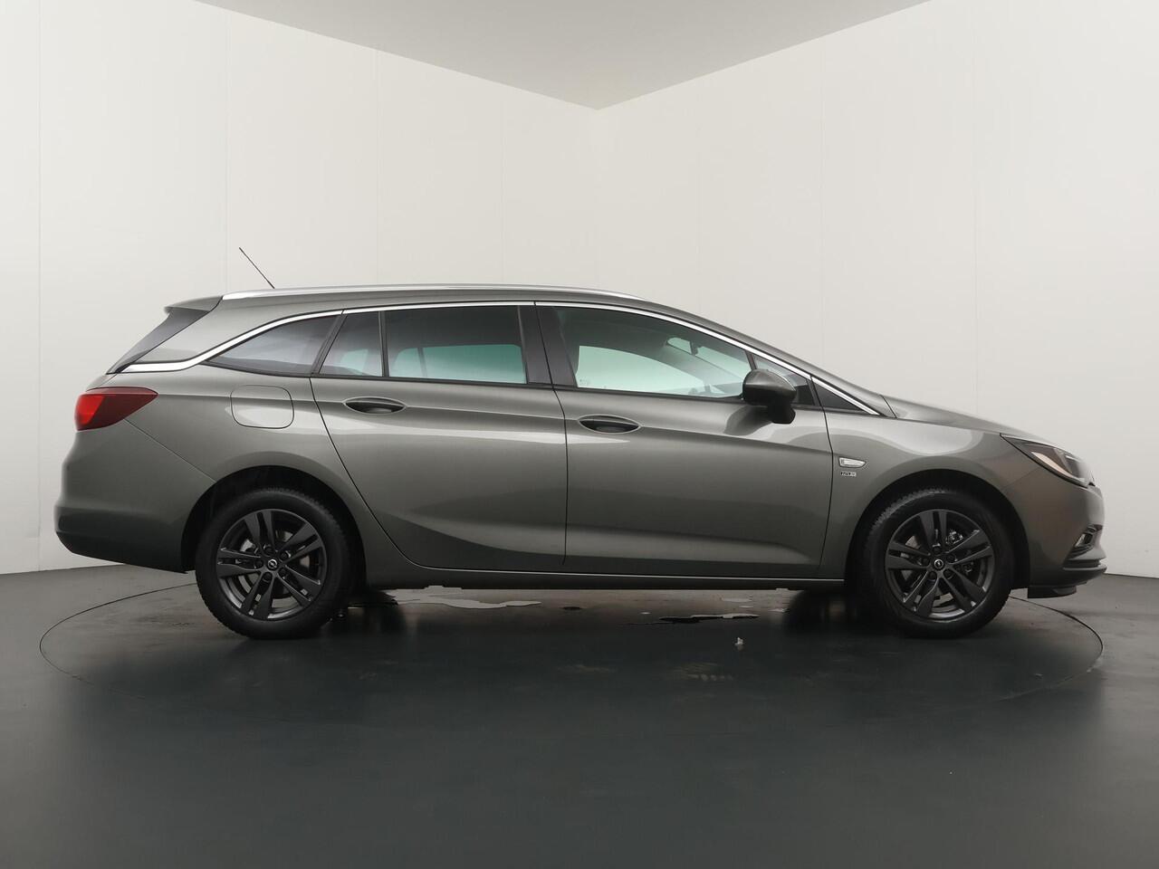 Opel ASTRA Sports Tourer 1.0 Turbo 120 Jaar Edition - Navigatie - Trekhaak - Climate Controle