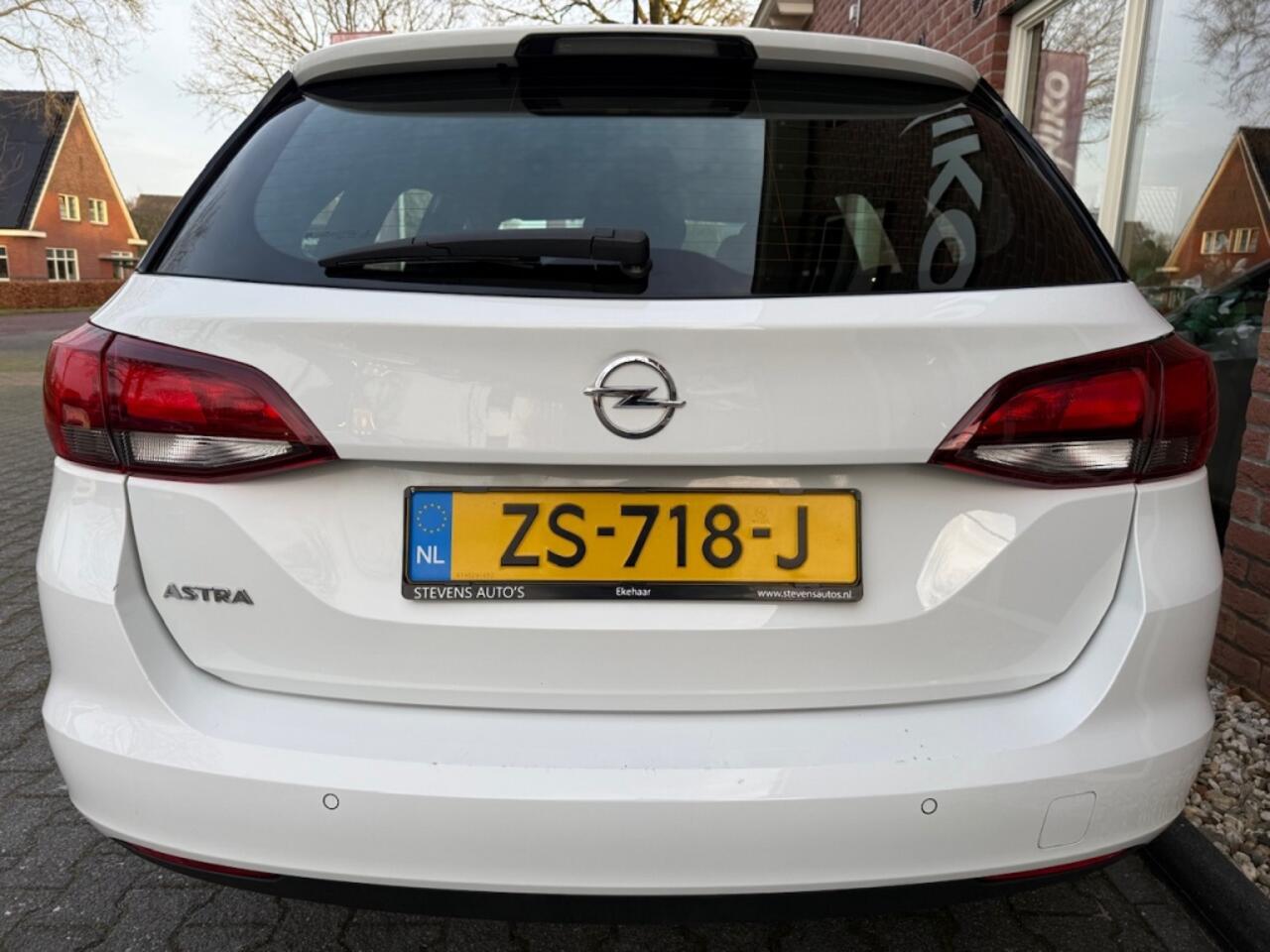 Opel ASTRA Sports Tourer 1.0 T. Business 105PK NAVI / AIRCO / CRUISE / PDC / ISOFIX