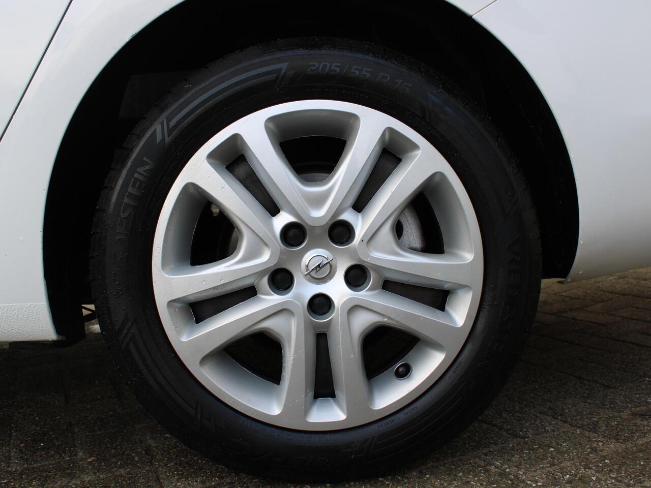 Opel ASTRA Sports Tourer 1.0 Turbo Online Edition | NAVIGATIE | TREKHAAK |