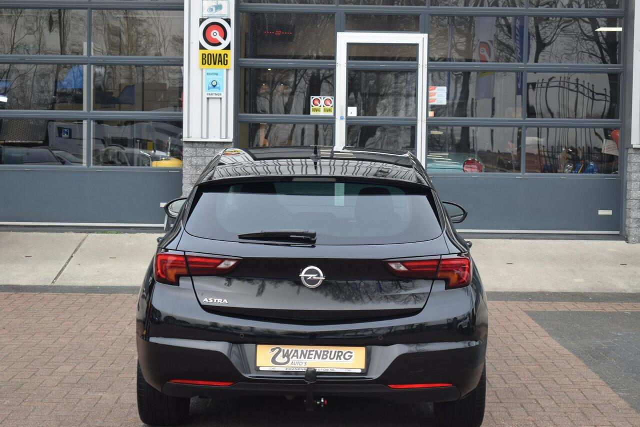 Opel ASTRA 1.4 Turbo Black Edition Navi Airco Leder Schuifdak 150 Pk Km 74.500!!