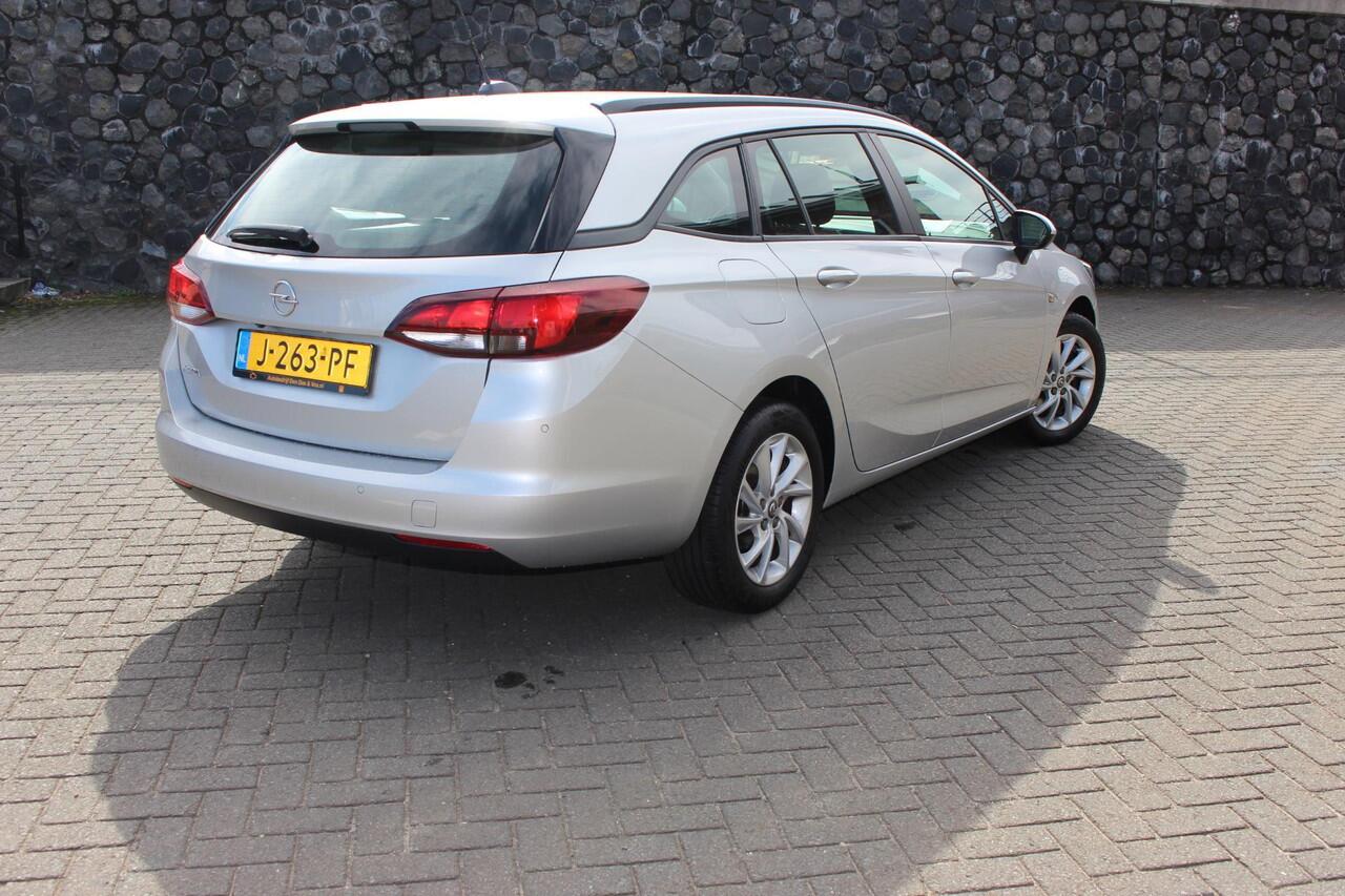 Opel ASTRA Sports Tourer 1.2 Edition 131PK , AGR stoel,carplay android, Navi, Camera, climate + cruise control,1e eigenaar.
