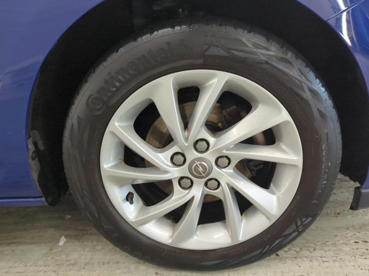 Opel ASTRA 1.2 Edition 2e Eigenaar | Dealer Onderh | NL-Auto | BTW | Airco | Carplay | Bluetooth | Hill-Hold | Cruise | Start/Stop | Led | PDC |