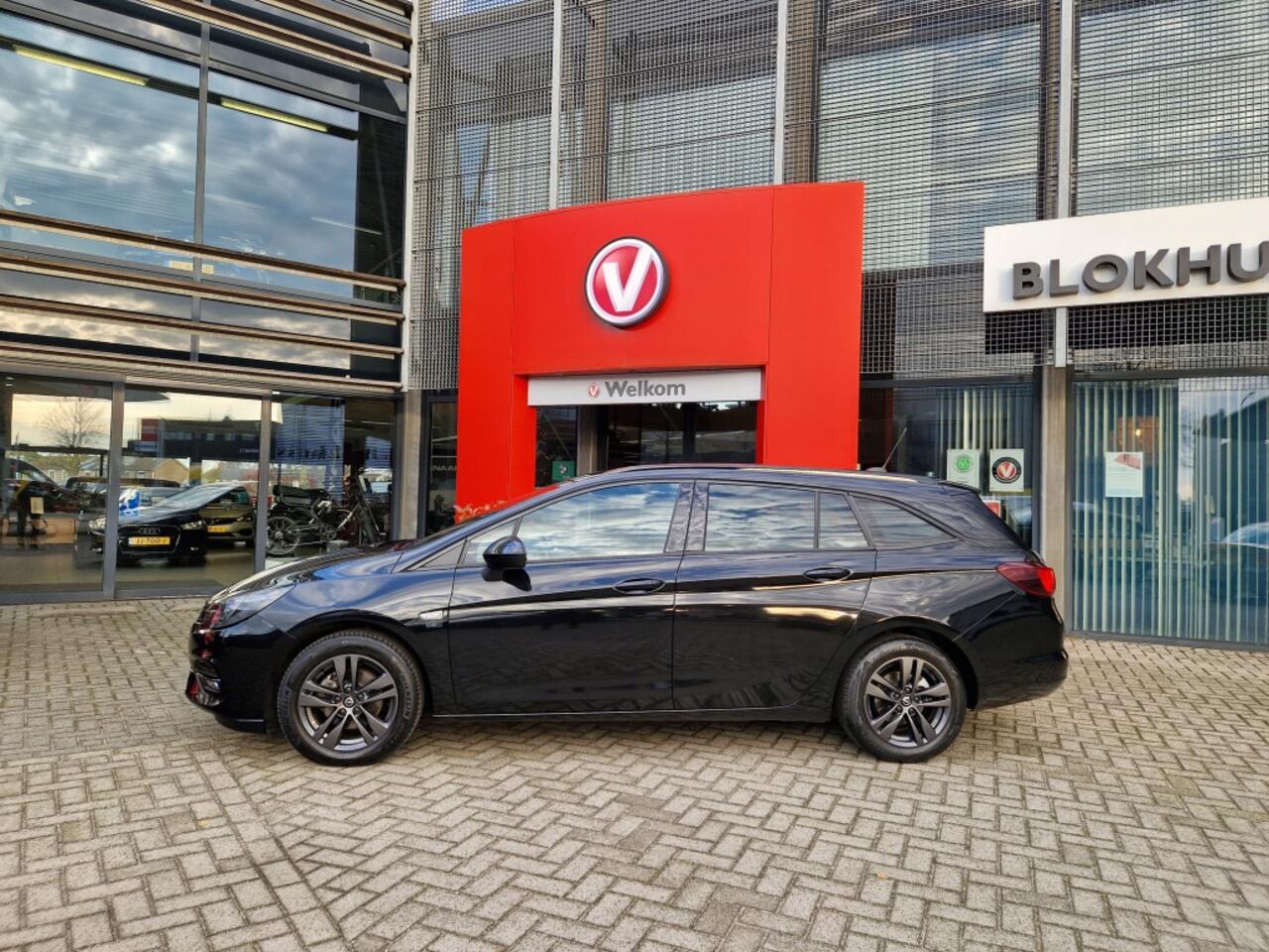 Opel ASTRA 131Pk Edition 2020+ | Trekhaak | Full Black | Camera