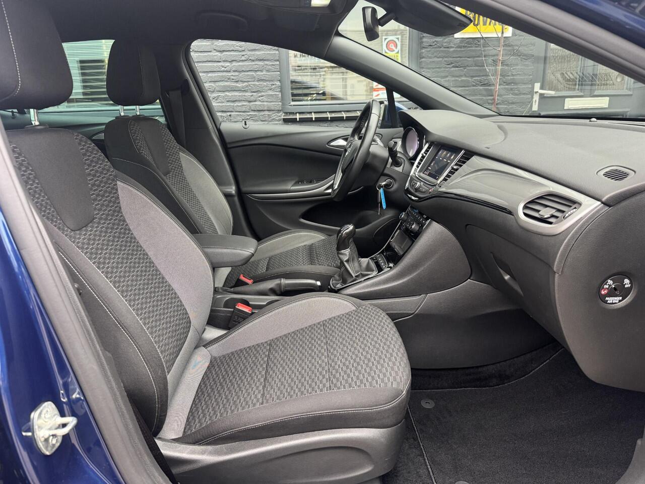 Opel ASTRA 1.2 Edition Black Edition Camera/Klima/Cruise/55dkm...