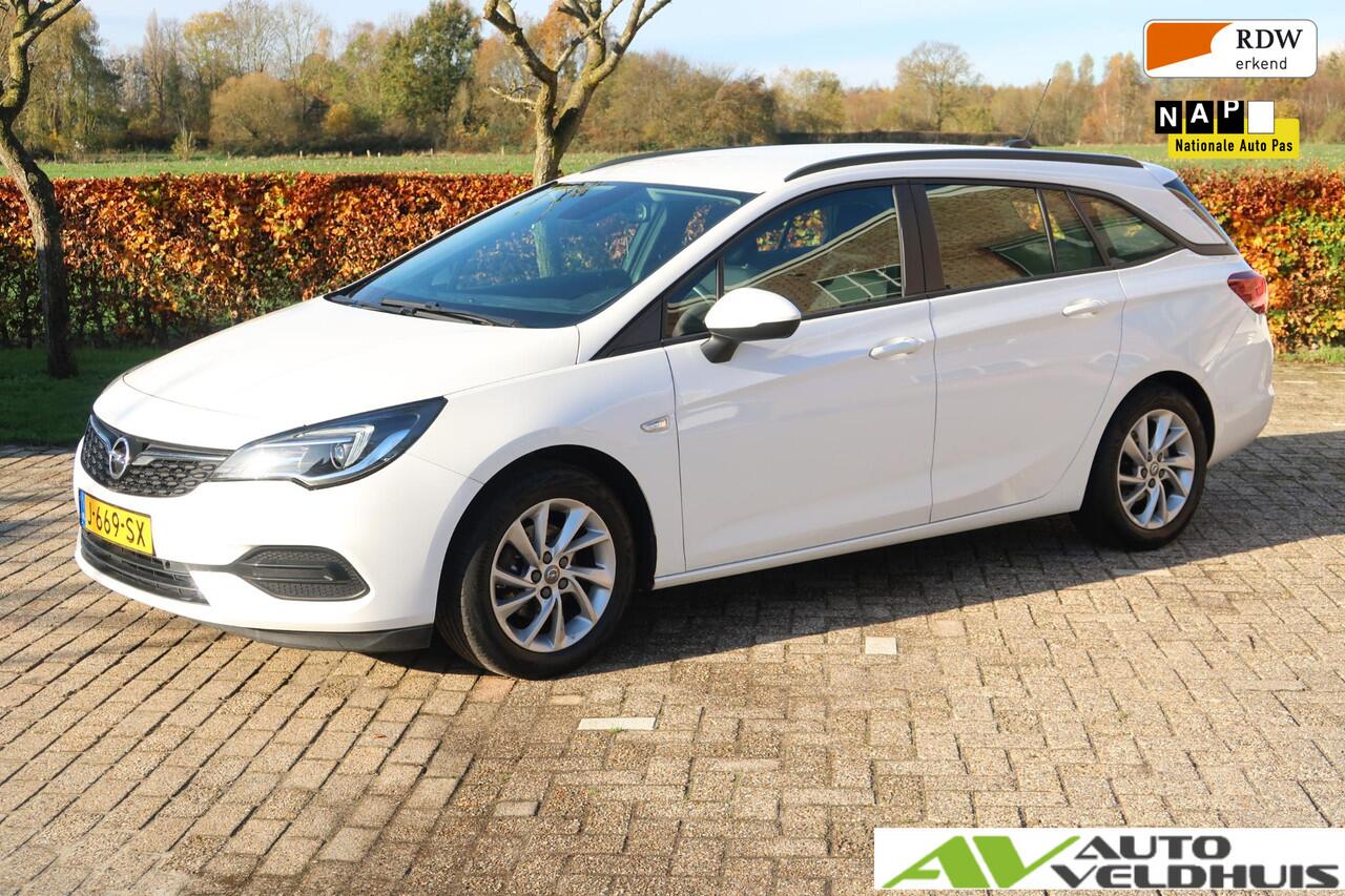 Opel ASTRA Sports Tourer 1.2 Edition NAVI CRUISE 6 VERSNELLINGEN