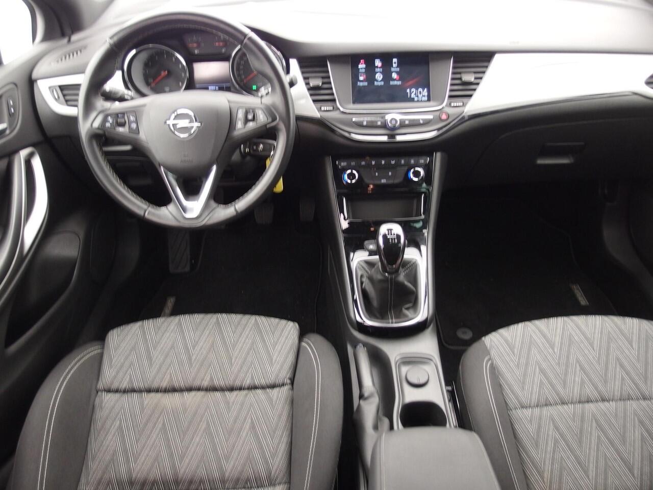 Opel ASTRA Sports Tourer 1.2 Edition 2020 131PK / TREKHAAK / FULL LED / CARPLAY / CAMERA / NAVI / CLIMA / PDC / CRUISE / NL-AUTO