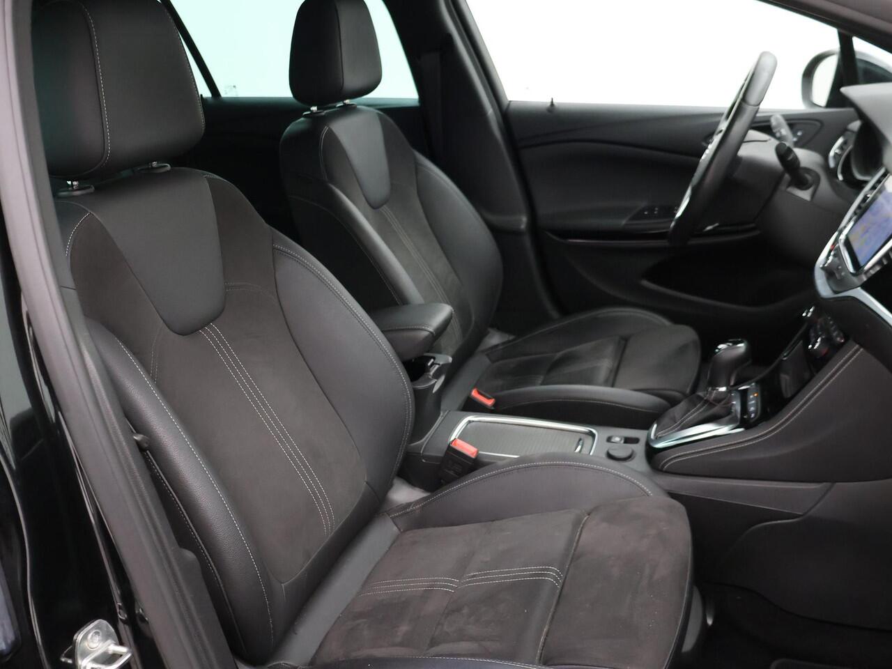 Opel ASTRA Sports Tourer 1.4T 145 PK AUT. ULTIMATE + TREKHAAK | STOELVERW. V+A | STUURWIELVERW. | CARPLAY