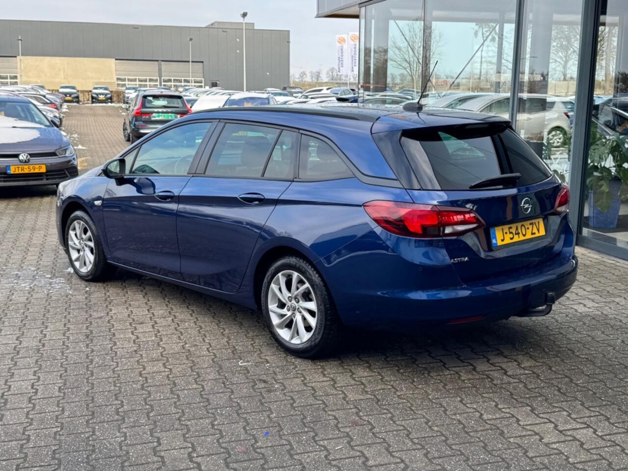 Opel ASTRA 1.2 Blitz Edition - 1e eig - camera - trekhaak