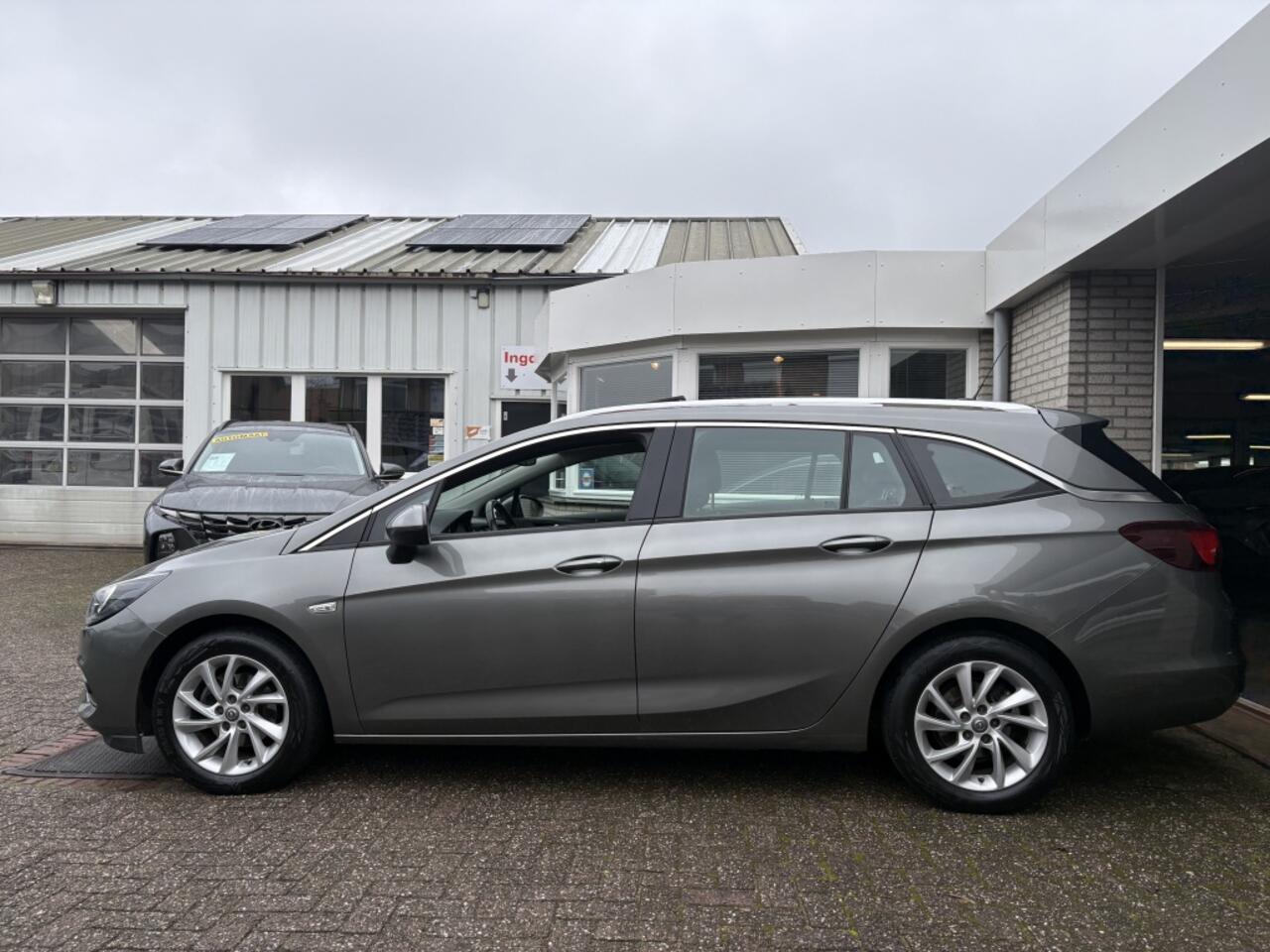 Opel ASTRA Sports Tourer 1.2 110pk Bns Elegance