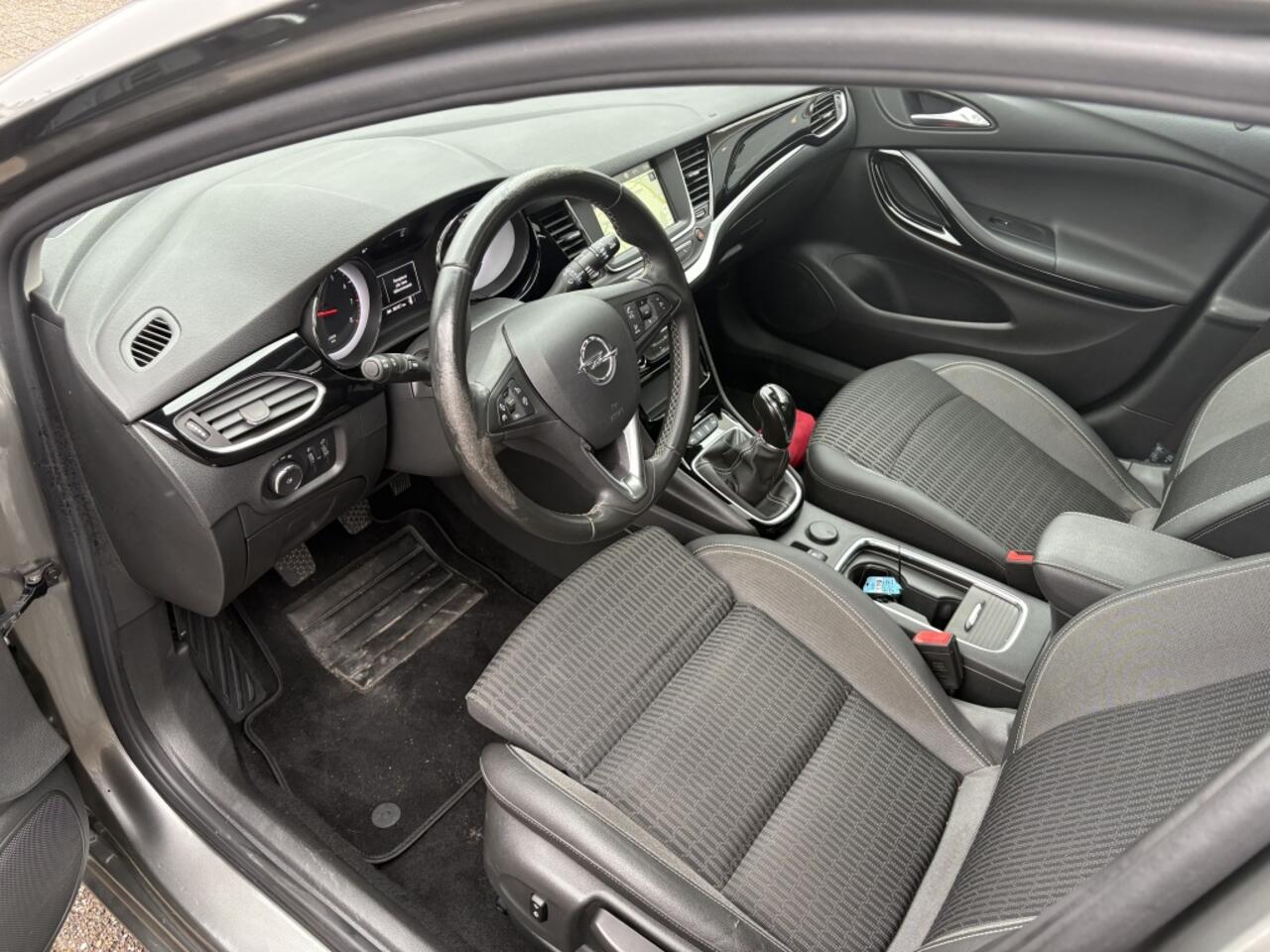 Opel ASTRA Sports Tourer 1.2 110pk Bns Elegance