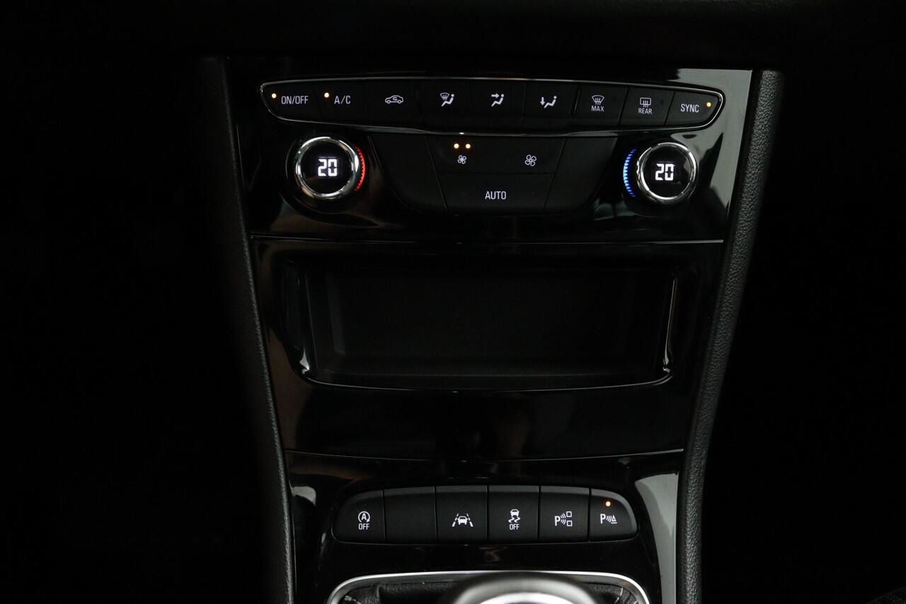 Opel ASTRA Sports Tourer 1.2 Design & Tech*NAVI*ECC*CRUISE*HAAK*CAMERA*TEL*