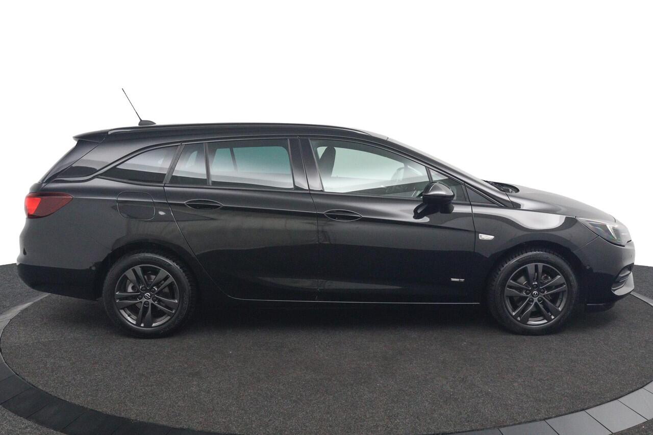 Opel ASTRA Sports Tourer 1.2 Design & Tech*NAVI*ECC*CRUISE*HAAK*CAMERA*TEL*