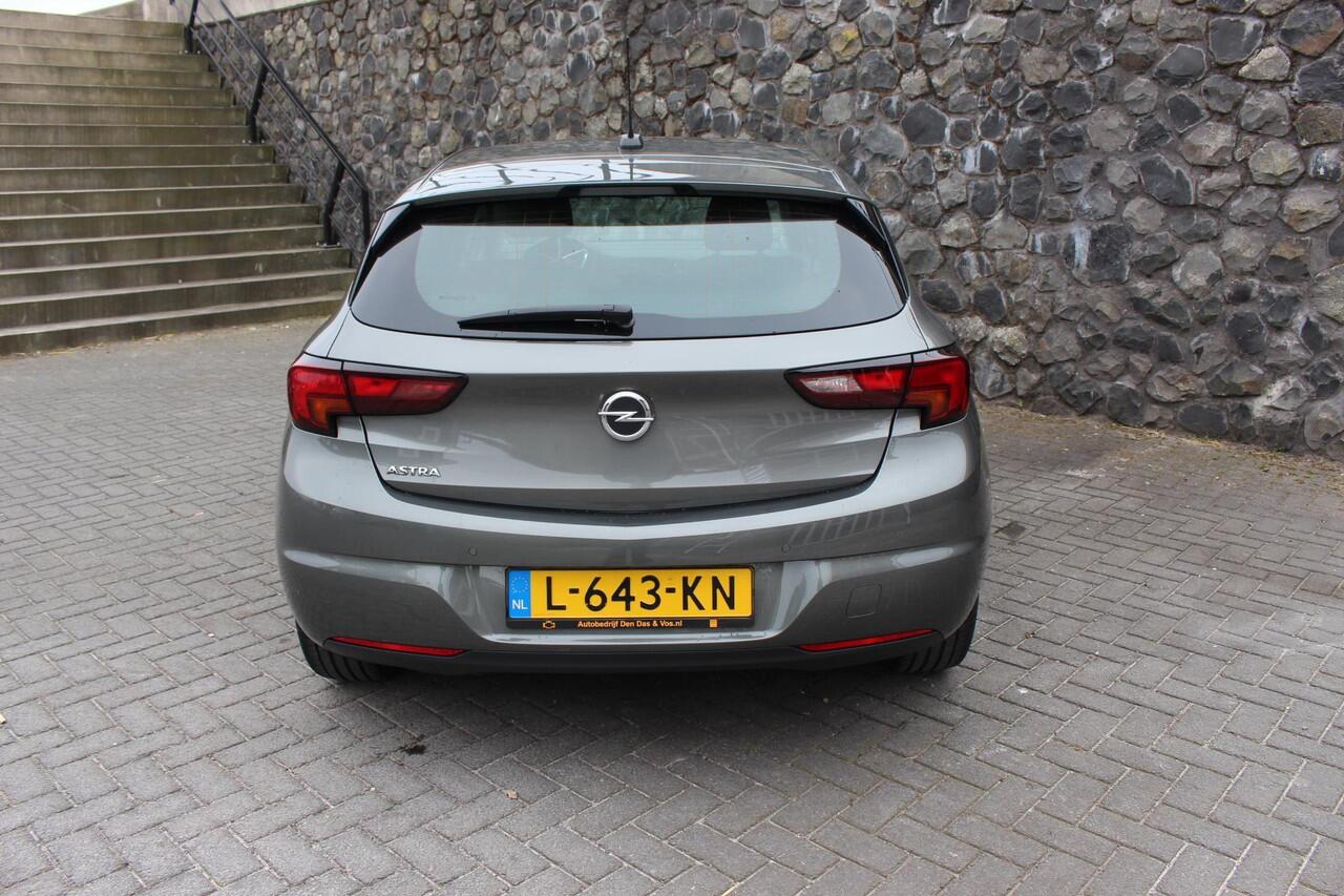 Opel ASTRA 1.2 turbo+ 146PK Business Elegance camera DAB audio Carplay 18 inch velgen climate en cruise control