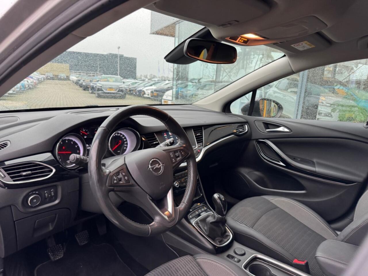 Opel ASTRA 1.2 Business Elegance - winterpakket - camera - led