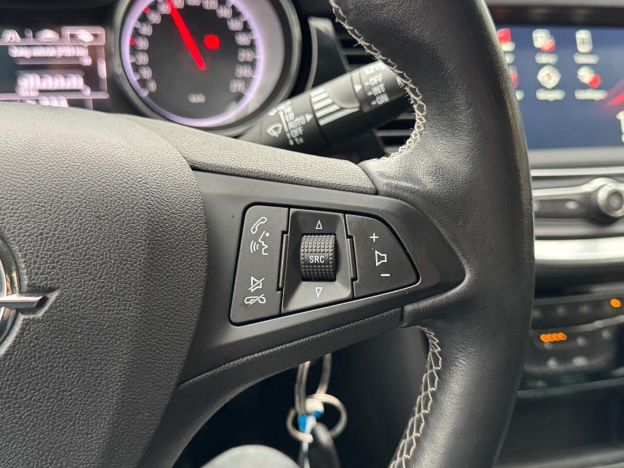 Opel ASTRA 1.2 Business Elegance - winterpakket - camera - led