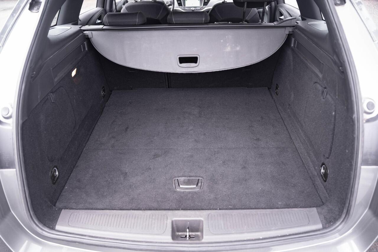 Opel ASTRA Sports Tourer 1.5 CDTI Edition Navi PDC Cruise Camera Apple Carplay