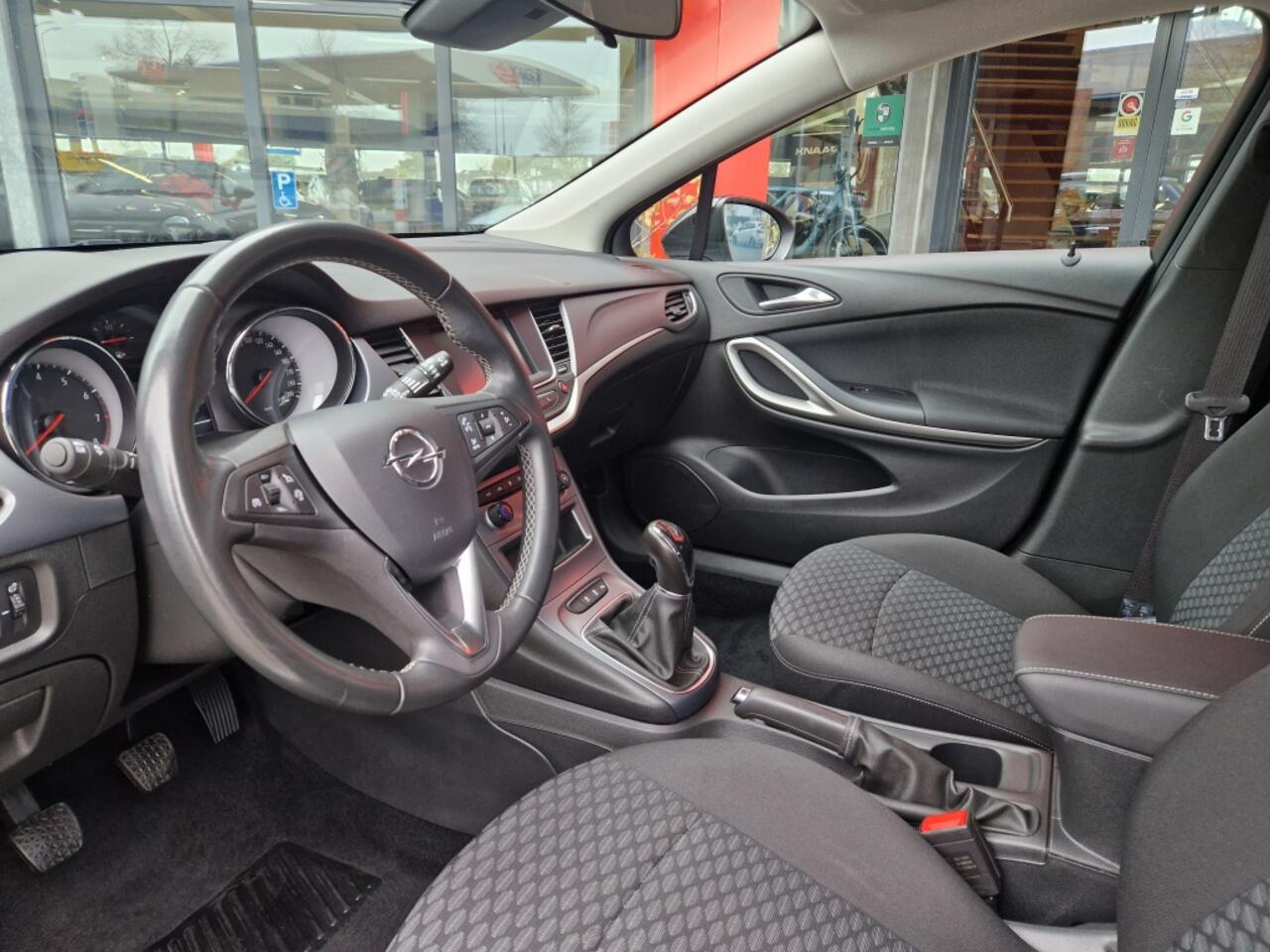 Opel ASTRA 1.2 110pk Edition | Navi | Cruise | PDC