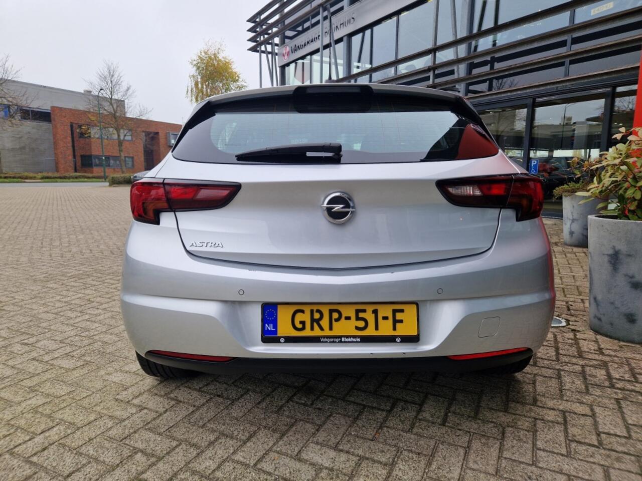 Opel ASTRA 1.2 110pk Edition | Navi | Cruise | PDC