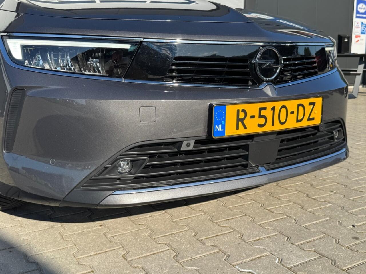 Opel ASTRA 1.2 EDITION / 48002 km / Apple carplay / Cruise / NL-auto / Dealer onderhouden.