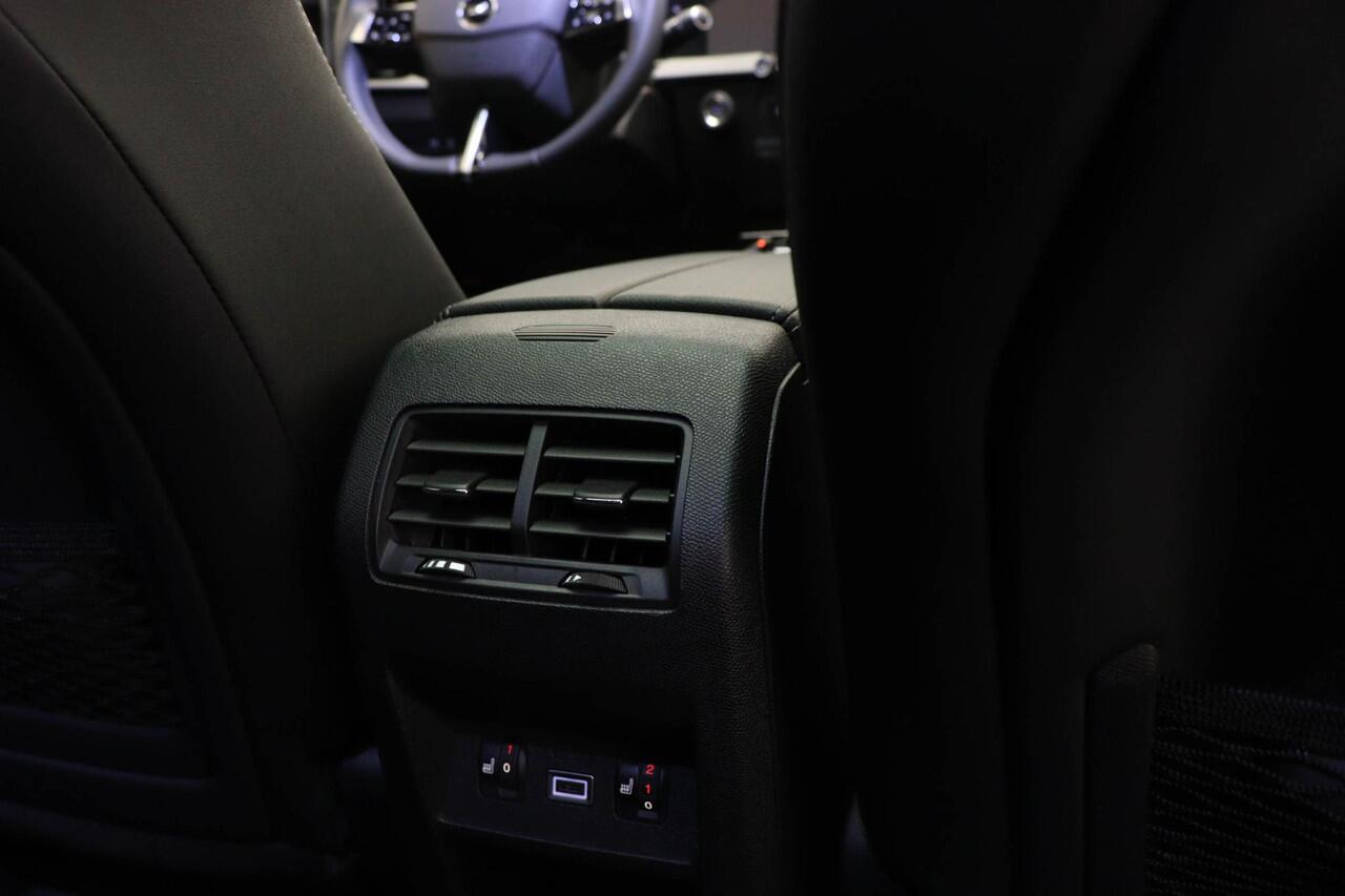 Opel ASTRA 1.6 Hybrid ULTIMATE | MULTIMEDIA NAVIGATIE / STOELEN- PACK | PANORAMADAK | AGR | HEAD UP | 360 CAMERA | 18"