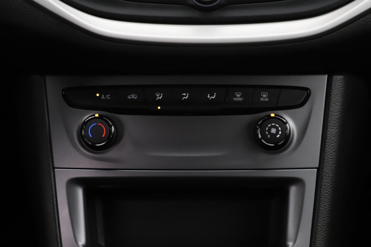 Opel ASTRA Sports Tourer 1.2 Edition 110PK Navigatie Carplay Android Airco Cruise Bluetooth Parkeersensor