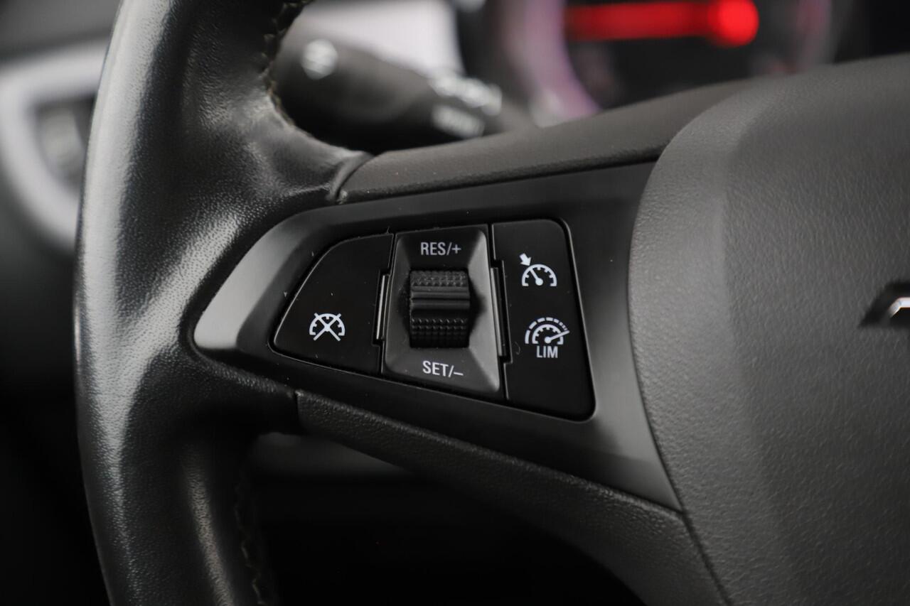 Opel ASTRA Sports Tourer 1.2 Edition 110PK Navigatie Carplay Android Airco Cruise Bluetooth Parkeersensor